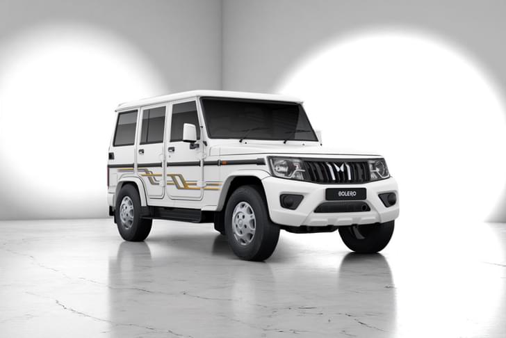 Mahindra Bolero Color Diamond White